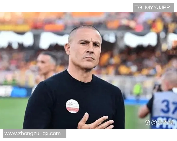 意大利足球明星卡纳瓦罗的辉煌职业生涯与传奇成就回顾